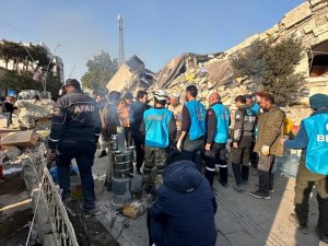 Başkan Sayan: “Hatay Kıyameti Yaşamış”