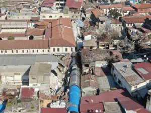 Tarihi Uzun Çarşı, Deprem Sonrası Büyük Hasar Gördü