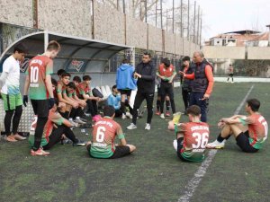 Şemikler Şampiyonluk Parolasıyla Güç Depoluyor