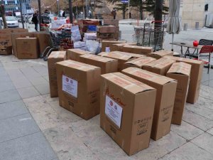 Afet Bölgesine Kırşehir’den Yardımlar Sürüyor