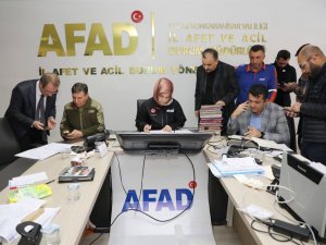 Vali Yiğiybaşı, Afet Bölgesi İçin Yapılan Çalışmaları Rakamlarla Anlattı