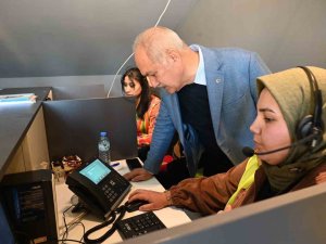 Osmaniye Belediyesi Afet Koordinasyon Merkezine Gelen Yardımları, Vatandaşlara Ulaştırılıyor