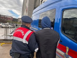 Hırsızlık Yapan Şahıs Tutuklandı