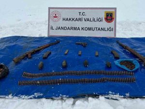 Yüksekova’da Silah Ve Mühimmat Ele Geçirildi