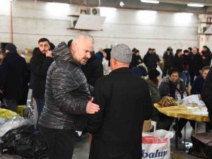 Menemen Türkiye İle Tek Yürek Oldu