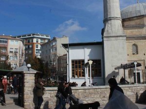 Depremde Hayatını Kaybedenler İçin Kırklareli’de Gıyabi Cenaze Namazı Kılındı
