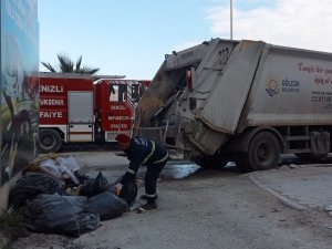 Hatay’da Dezenfeksiyon Ve İlaçlama Çalışmaları Sürüyor