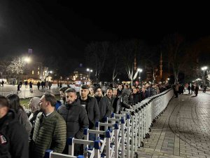 Ayasofya Camii’nde Miraç Kandili İdrak Edildi