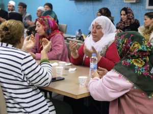 Bitlis’te Depremzedelere Yönelik Kandil Programı Düzenlendi