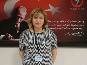 Sağlık Çalışanları, Yaptıkları Kuru Pastaları Deprem Bölgesine Gönderdi