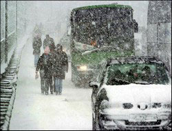 Karda esir kaldılar