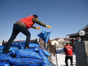 Altındağ’dan Depremzedelere Kömür Desteği