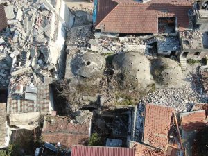 Tarihi Beyseri Hamamı Depremde Yıkılmadı