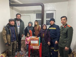 Vietnam Arama Kurtarma Ekibinden Vietnamlı Gelin Ve Türk Ailesine Ziyaret Ve Yardım