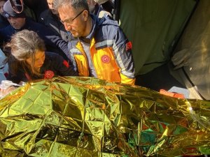 Hatay’da Depremin 296. Saatinde İnanılmaz Kurtuluş