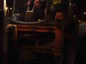 Buharkent Belediyesi Ekipleri Deprem Bölgesinde Yaraları Sarıyor