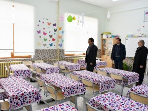 Karaman’da Depremzede Öğrencilerin Eğitim Göreceği Okullarda Hazırlıklar Tamamlandı