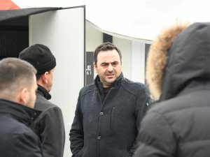 Başkan Özlü: “Depremin Yaralarını Sarmak İçin Başiskele’de Seferberlik Var”