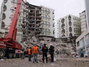Diyarbakır’da Depremde Ölü Sayısı 407’ye Çıktı