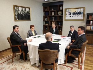 Altılı Masa’nın “Deprem Özel Gündemi” İle Bir Araya Geldiği Toplantı Sona Erdi