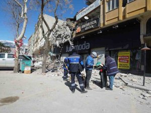 Kahramanmaraş’ta Şehir Geneli Temizlik Çalışması