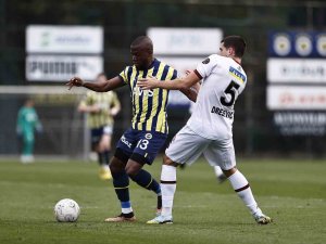 Hazırlık Maçı: Fenerbahçe: 4 - Karagümrük: 2