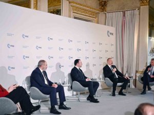 Azerbaycan Cumhurbaşkanı Aliyev: “Rusya’dan Gelmiş Sözde Karabağ’daki Ermeni Toplumunun Liderleri İle Müzakere Sürecini Yürütmeyeceğiz”