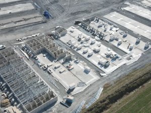 Nurdağı’nda Konteyner Kent Ve Prefabrik Ev Çalışmaları Devam Ediyor