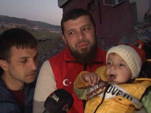 5 Kişilik Aileden 8 Aylık Ömer Adnan Bebeğin İnanılmaz Kurtuluşu