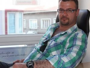 Eski Takım Arkadaşı, Taner Savut’tan Olumlu Haber Bekliyor