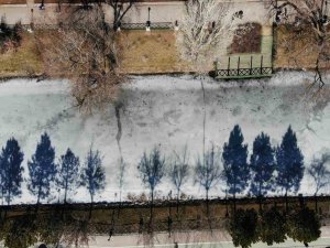 Porsuk Çayı’nın Buzu 13 Derecede Bile Çözülmedi