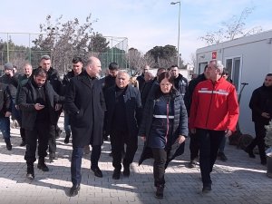 Geçici Konaklama Merkezi’nde İ̇nceleme