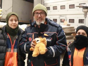Minik Kalplerin Yardımları Göz Dolduruyor
