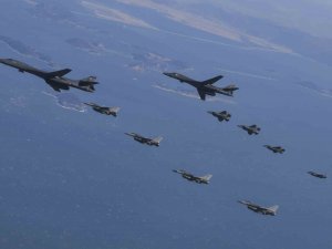 Abd, Japonya Ve Güney Kore’den Ortak Hava Tatbikatı