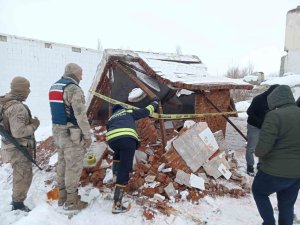 Erzurum’da Evine Gitmeyen Şahsın Çöken Duvar Altında Cansız Bedeni Bulundu