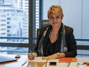 Prof. Dr. Özen: "Deprem, Çocuklara Yaş Gruplarına Göre Örneklerle Anlatılmalı"