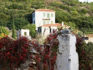 Mübadelenin Simge Köylerinden Tarihi Doğanbey, İlk Günkü Güzelliği İle Ayakta