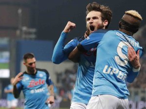 Osimhen Ve Kvaratskhelia Napoli’yi Sırtlıyor