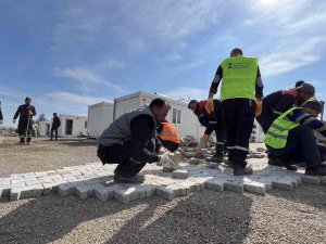Karacasu’daki Konteyner Kentte Alt Ve Üstyapı Çalışmaları Tamamlanıyor