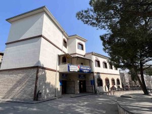 Kahramanmaraş’taki Taziye Evlerinde Çamaşır Yıkama Ve Duş İmkanı
