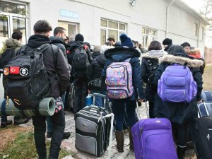 Eskişehir Adliyesinden 60 Personel Adıyaman’a Gitti