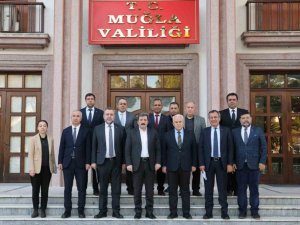 Muğlalı İş İnsanları Depremzedeler İçin Seferber Oldu