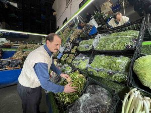 Depremin Ekonomik Etkisi Meyve Sebze Haline Yansıdı
