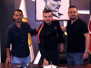 Eski Futbolcudan Transfer Tahtası İddialarına Cevap