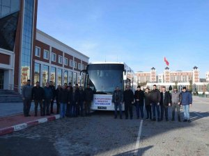 İ̇nsani Yardım Konvoyu Deprem Bölgesinde
