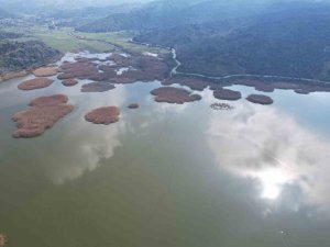 Azap Gölü’nün Havadan Manzarası Mest Etti