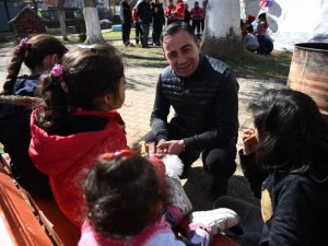 Biga’dan Bin 300 Kilometrelik Gönül Köprüsü