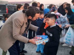Eskişehir Tügva Afetzedeler İçin Sahada