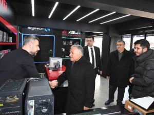 Büyükkılıç’tan İ̇stasyon Caddesi’nde Esnaf Ziyareti