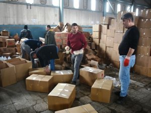 Bitlis’ten Deprem Bölgelerine 120 Tır Yardım Gönderildi